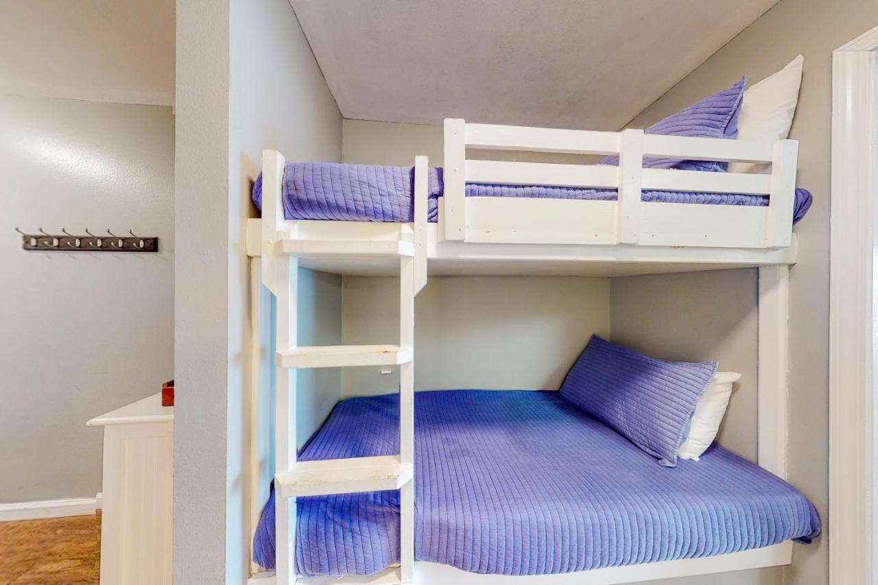 Seacrest #202 Apartment *