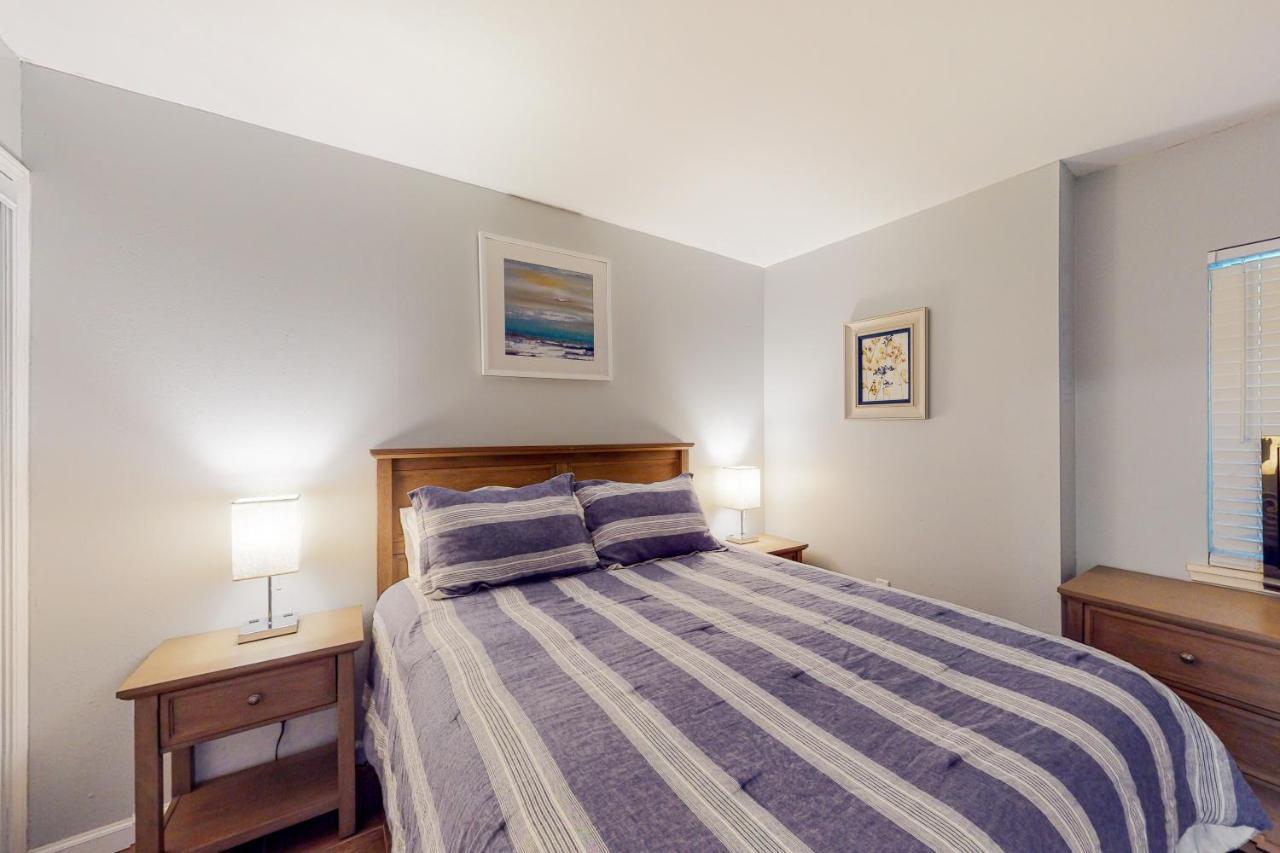 Apartment Seacrest #202 *